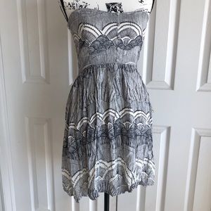 O'neil Strapless Summer Dress Black and White